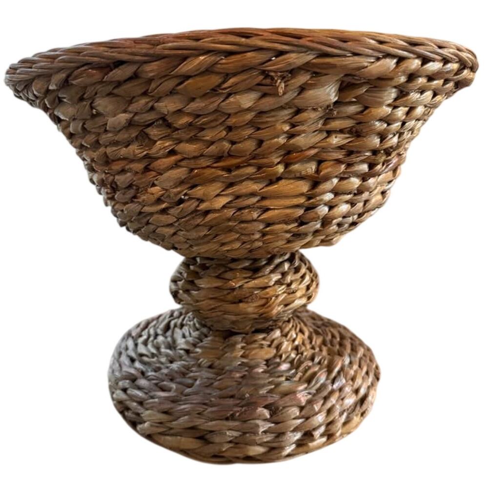 Pedestal basket home decor great for Easter - Picture 2 of 6